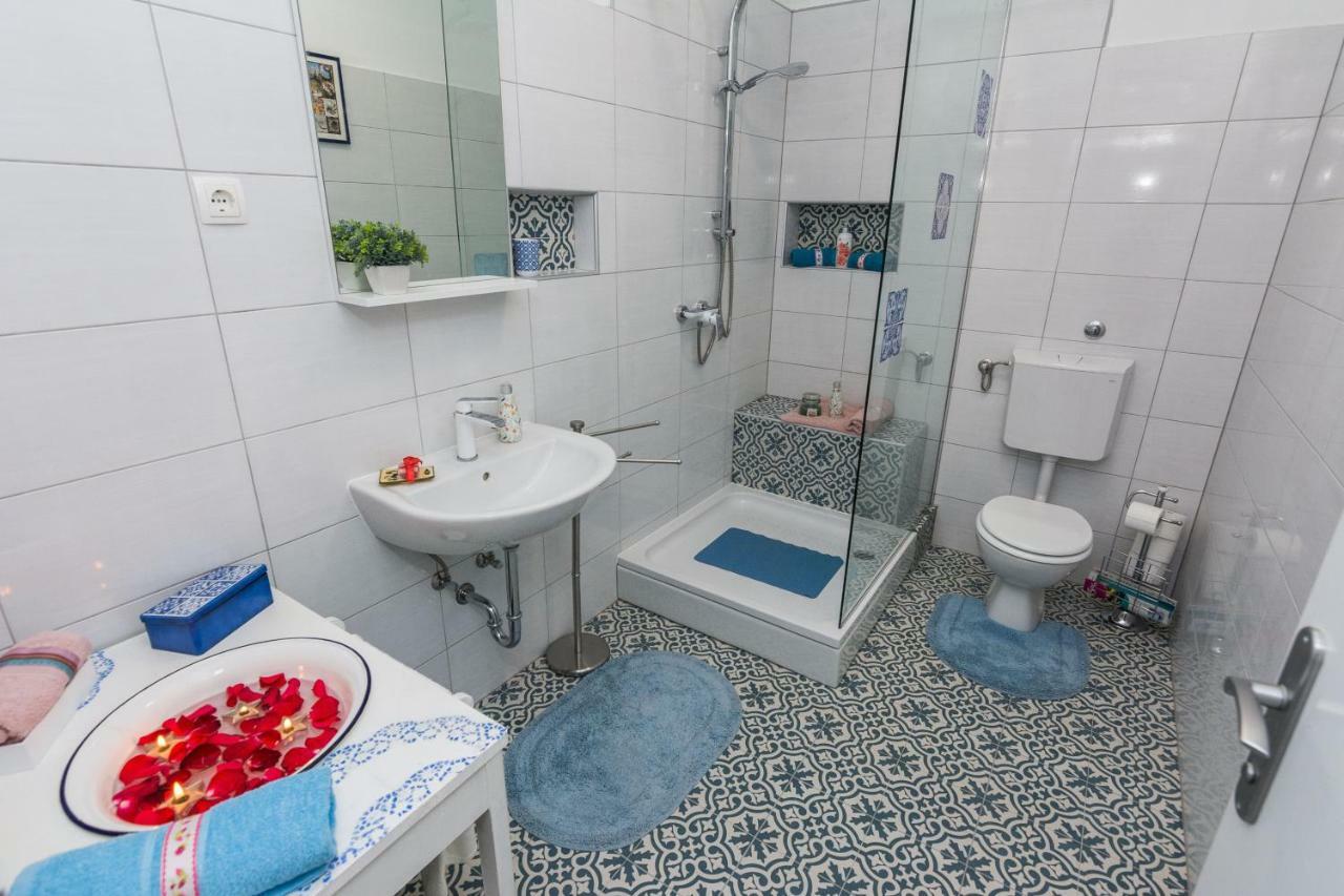 Apartment Nostalgija, Benkovac Bagian luar foto